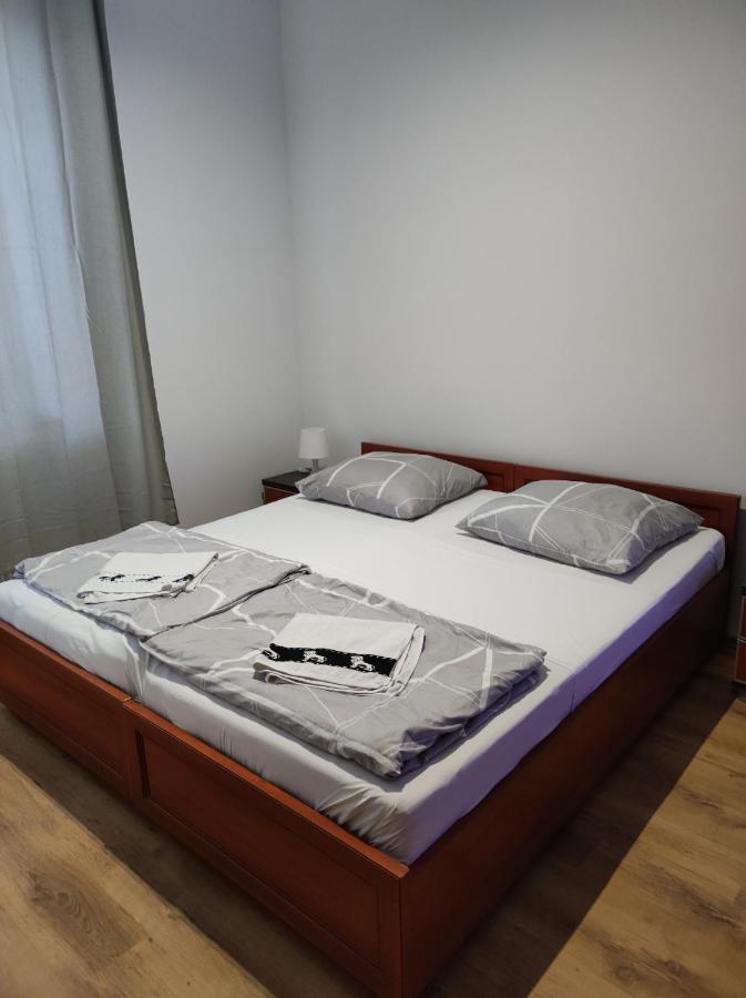 Hostel 36 คาโตวีตเซ ภายนอก รูปภาพ